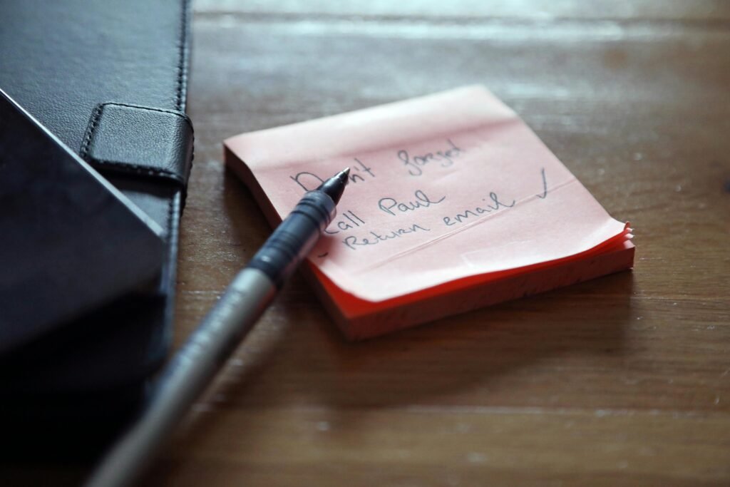 A person planning their niche strategy as part of the Affiliate Marketing Roadmap for Beginners.